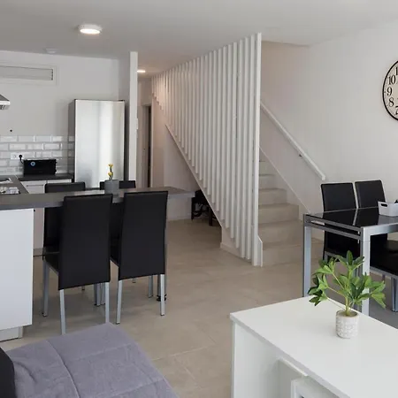 Apartamento Casa Reina *